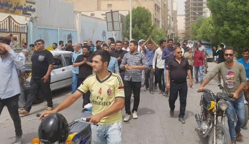 خرمشهر .. الاحتجاجات والاضطرابات والاستغلالات 