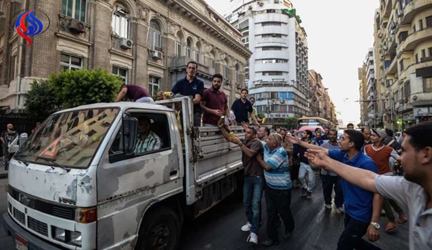 التضخم السنوي في مصر يقفز إلى 14.4 بالمئة في يونيو
