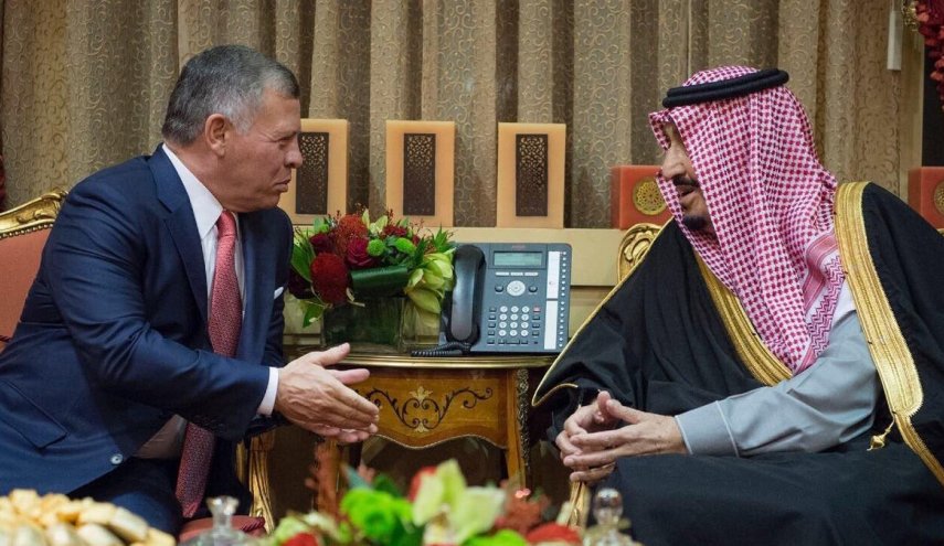 تقرير فرنسي يكشف تفاصيل مخيفة عن صفقة القرن الصادمة