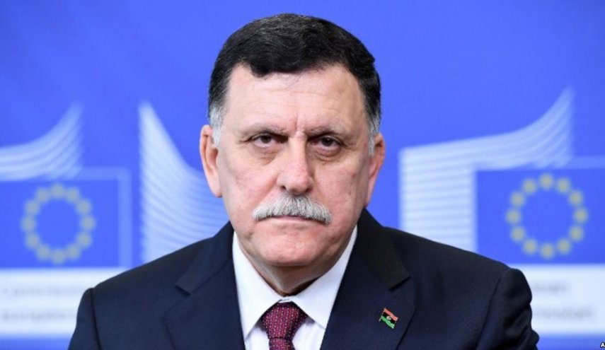 السراج يرفض فكرة إقامة مراكز للمهاجرين في ليبيا