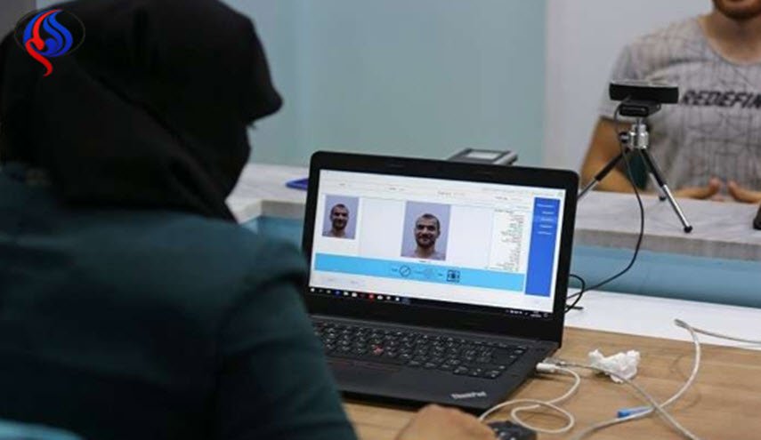 المسلحون يصدرون بطاقات هوية شخصية شمالي سوريا