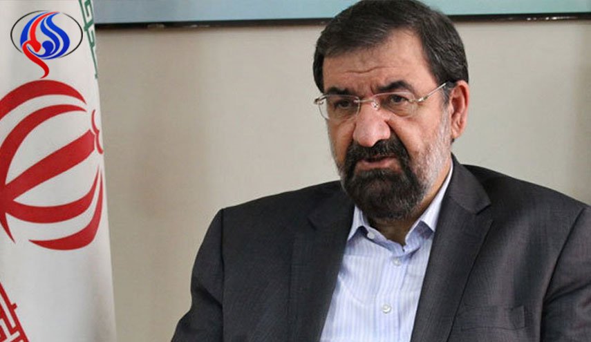 رضائي مخاطبا ترامب..لديك اكثر من 50 الف عسكري في مرمى رصاص ايران