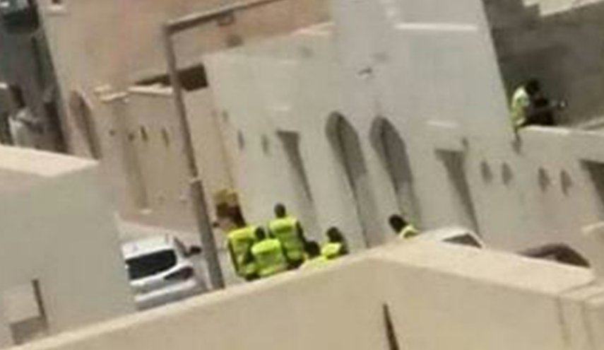 البحرين: ميليشيات مدنية تقتحم المنازل في سماهيج والدير