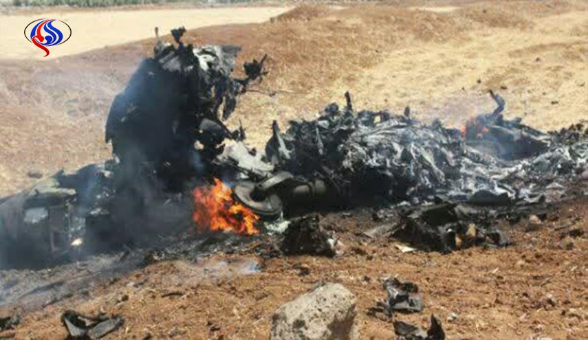 'داعش' ينشر الصور: هذه هي الطائرة السورية التي اسقطتها اسرائيل