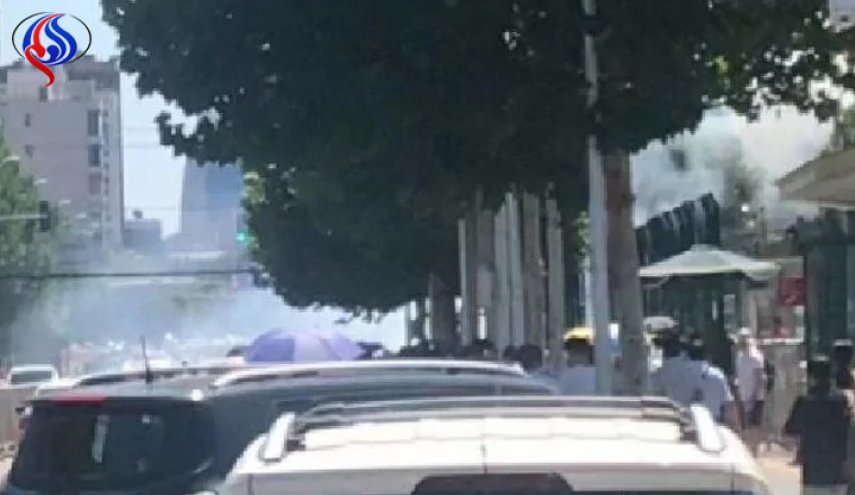 محاولة انتحار وأنباء عن انفجار امام السفارة الأمريكية في بكين