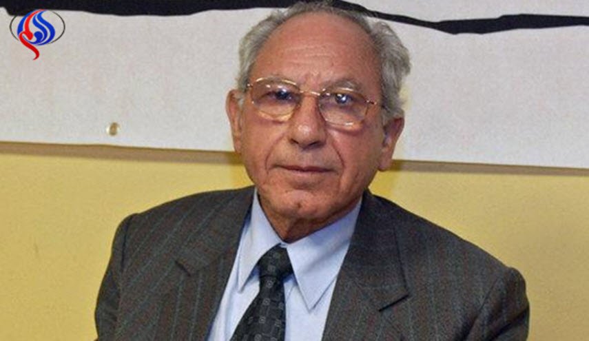 المعارض السوري رياض الترك يهرب إلى فرنسا