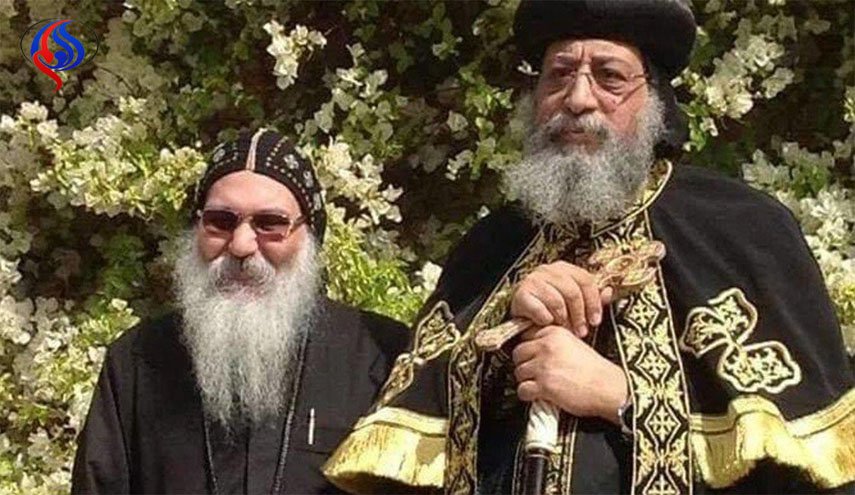  بابا الاقباط في مصر يغلق صفحته على فيسبوك.. والسبب؟