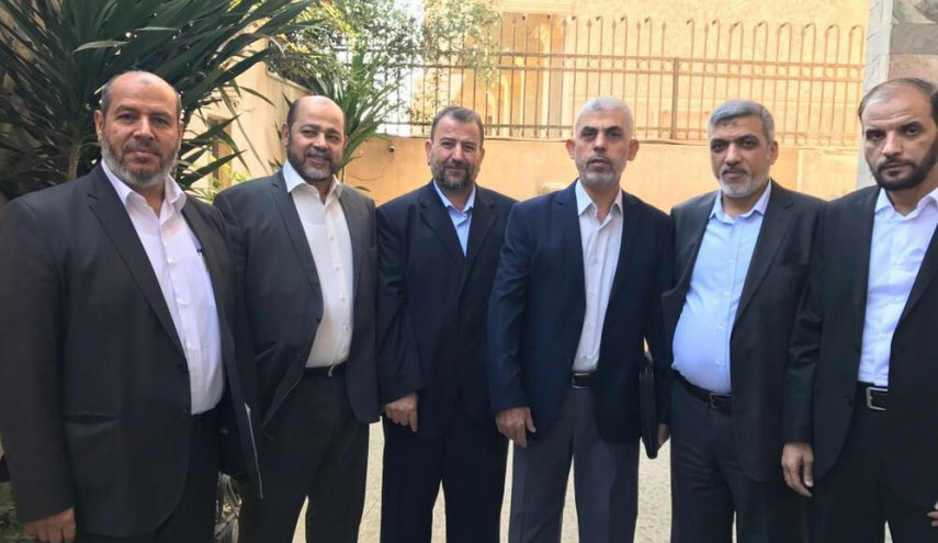 وفد حماس ينقل الى القاهرة الرد على مبادرتها