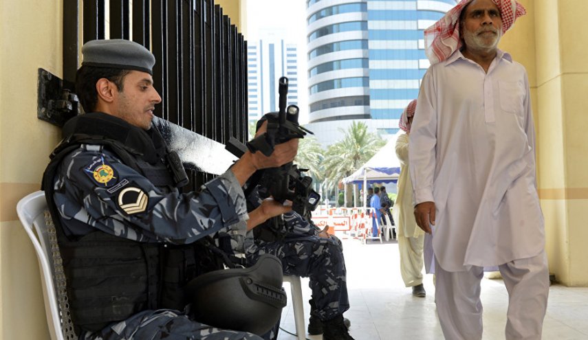 صحيفة: آلاف الوافدين يغادرون هذه الوظائف في الكويت