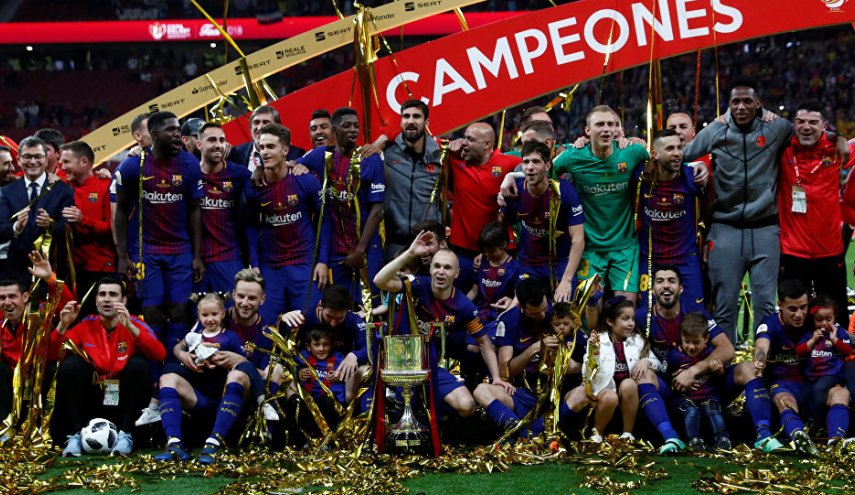 برشلونة يفوز بكأس السوبر الإسبانية بعد نهاية مثيرة