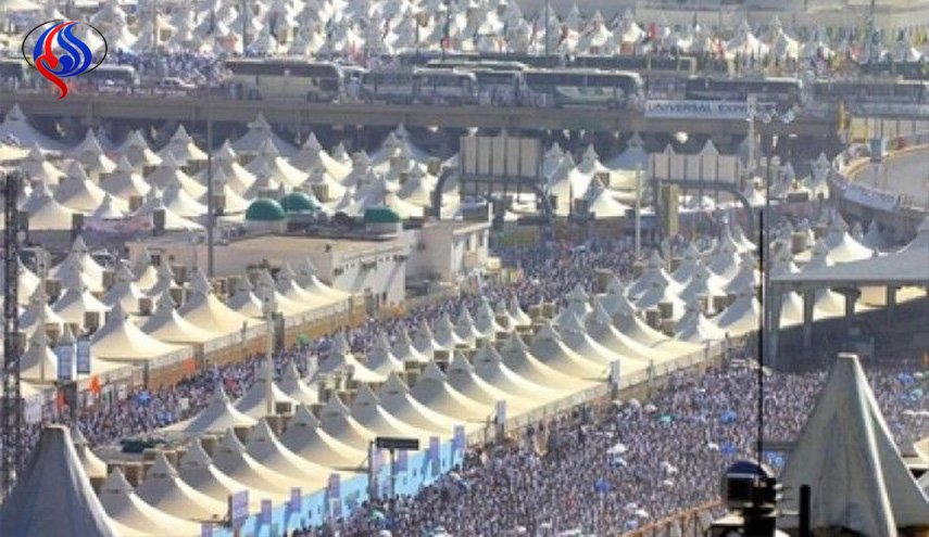 حجاج بيت الله الحرام يتوافدون غدا على مشعر منى 