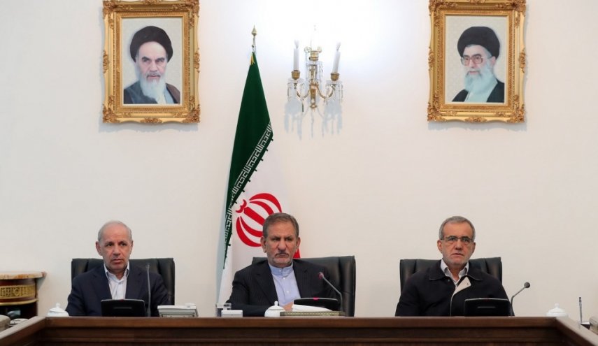 جهانغیري : الاقتصاد الایراني اكثر صمودا الیوم في مواجهة التحدیات