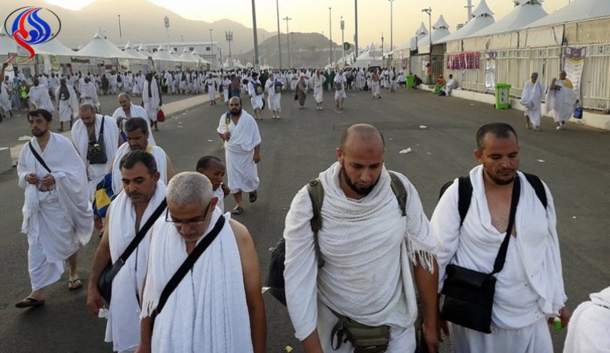 تفويج الحجاج الايرانيين من عرفات الى مشعر ومنى