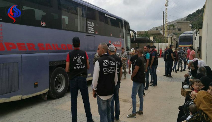 عودة دفعة جديدة من المهجرين السوريين من لبنان