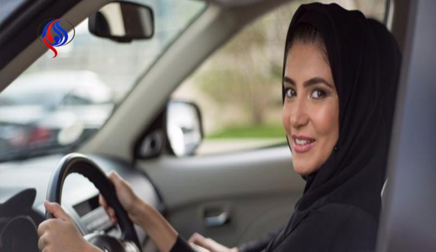 نصائح ثمينة لتجنب اسمرار اليدين أثناء القيادة!
