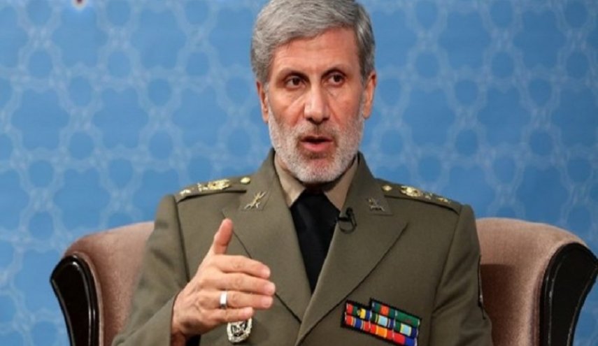  وزير الدفاع الايراني: لو لا المقاومة بسوريا والعراق..

