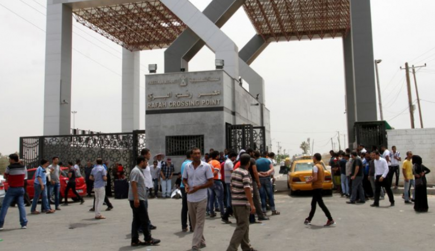استئناف العمل بمعبر رفح في الاتجاهين من اليوم حتى الخميس