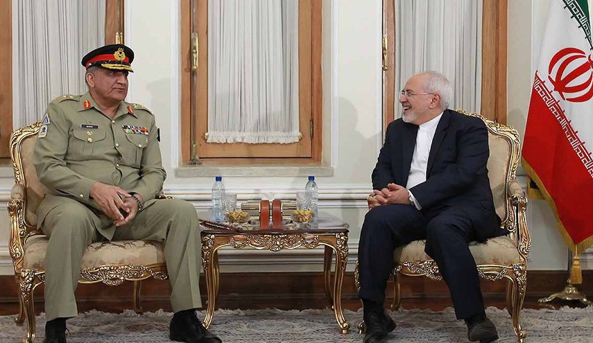 ظريف: ايران مستعدة للتعاون مع باكستان في مكافحة الارهاب