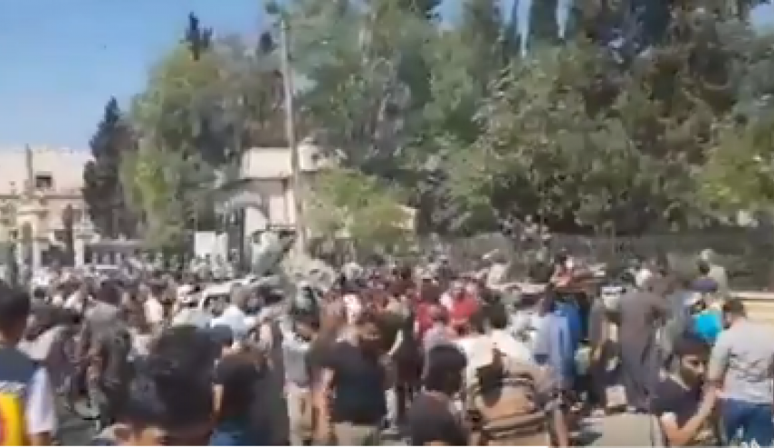 شهداء وجرحى بانفجار ارهابي وسط مدينة اعزاز بريف حلب