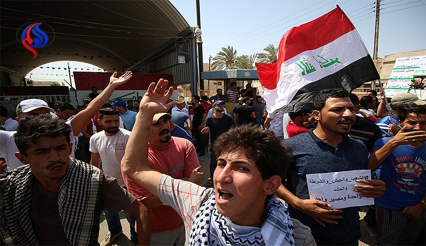 تنسيقية البصرة تقرر عدم النزول الى الشارع اليوم السبت