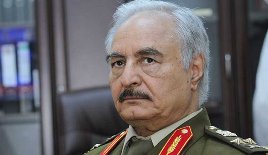 حفتر يلوّح بتحرير طرابلس.. واوروبا تصف ليبيا ببرميل بارود! 
