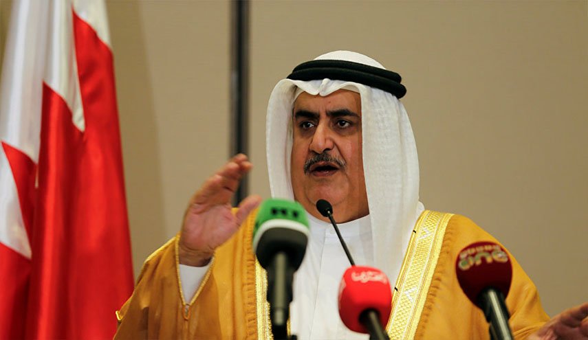 وزير الخارجية البحريني: قانون الإقامة الدائمة في قطر عدائي