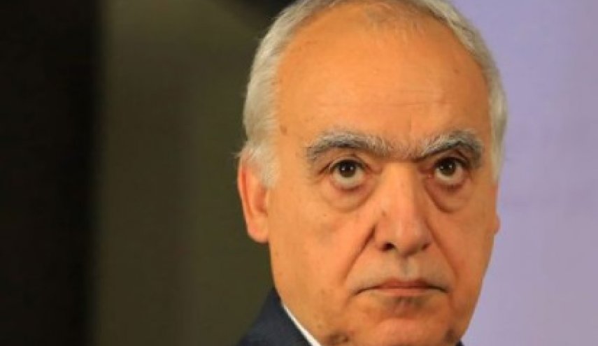 سلامة يهدد مستهدِفَ مطار معيتيقة