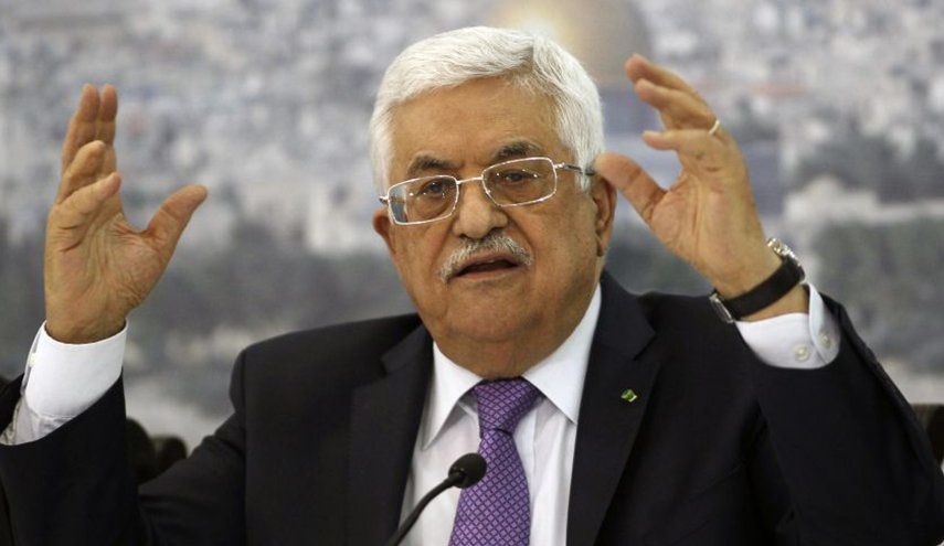 رئيس السلطة الفلسطينية يحذر من تقسيم المسجد الأقصى
