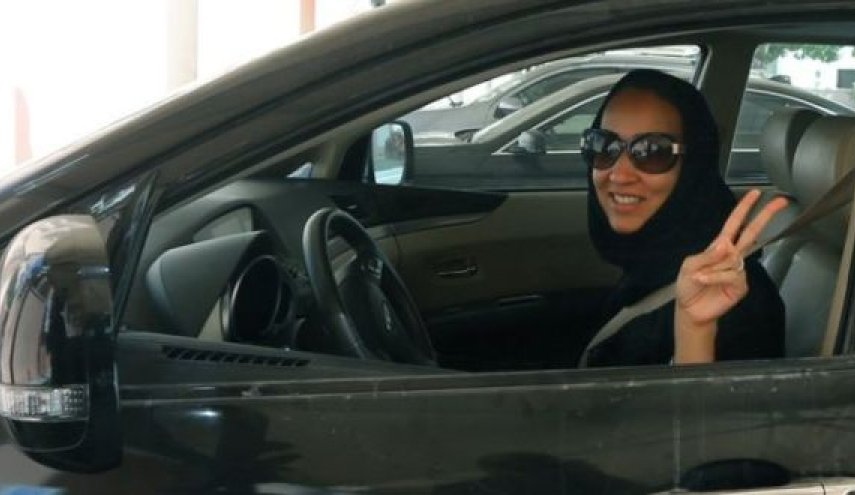 ناشطة: الإصلاحيون الحقوقيون في السعودية وراء القضبان