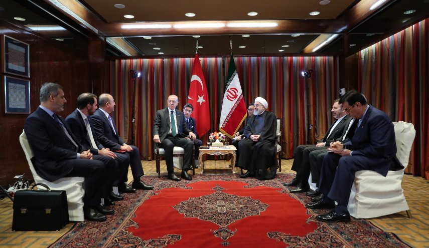 روحاني يلتقي اردوغان.. وهذا ما تناولاه!