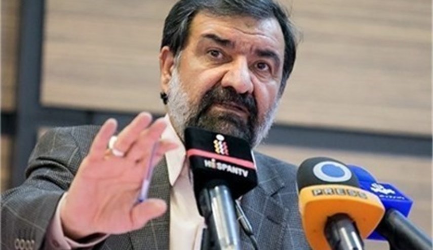رضائي تعليقاً على الضربة الصاروخية: العقاب الرئيس قادم