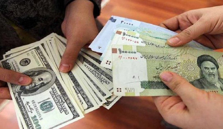 هبوط حاد للدولار في الاسواق الايرانية 