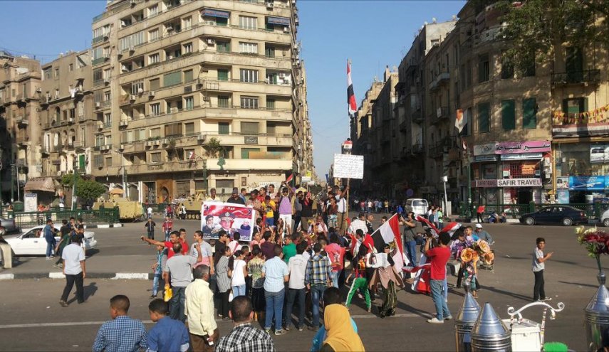 الرئيس السيسي بين التبجح بنصر اکتوبر وواقع المصريين المأزوم 