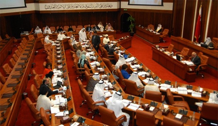 الشورى البحريني يقر قانون الضرائب الجديد
