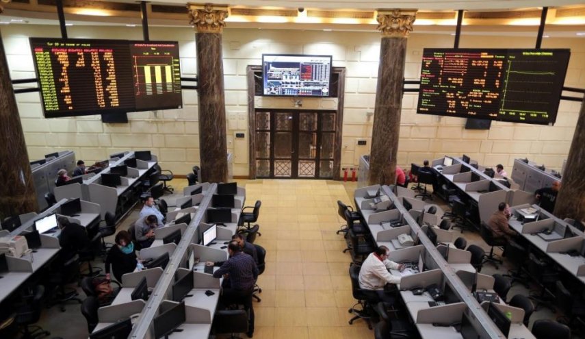 البورصة المصرية عند أدنى مستوى في 12 شهرا
