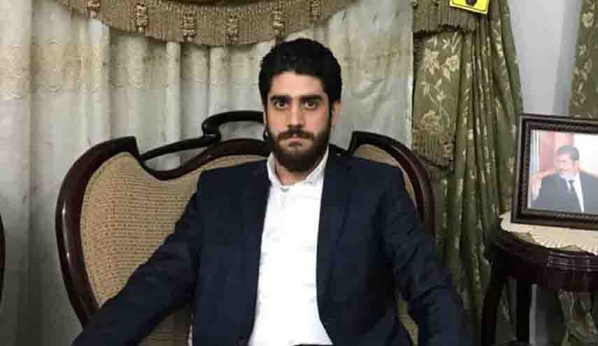 النيابة المصرية تخلي سبيل نجل مرسي الأصغر بكفالة مالية