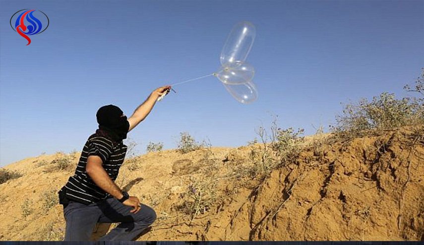 حمله جنگنده های هوايي در مقابله با پرتاب بادبادک!