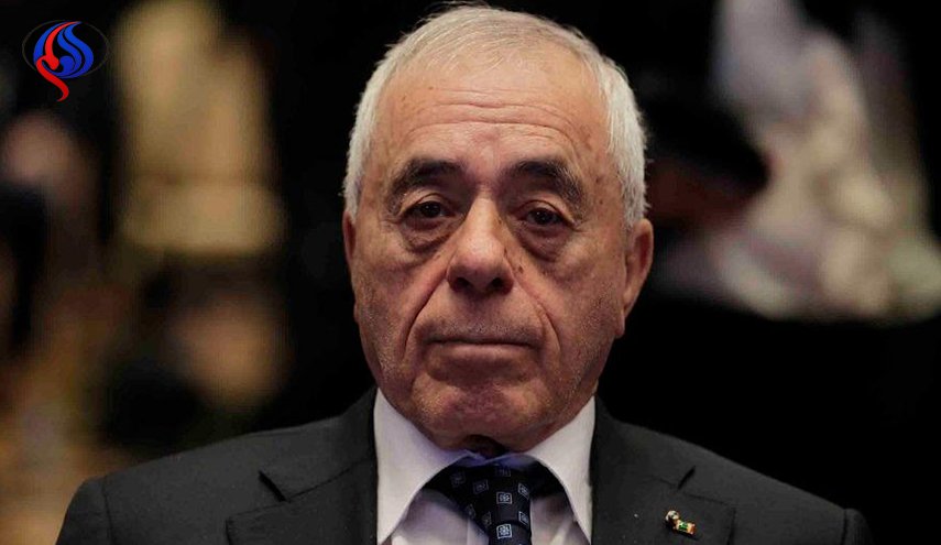 الأزمة بالجزائر.. بوحجة بين ضغط برلماني وانتظار مرسوم رئاسي