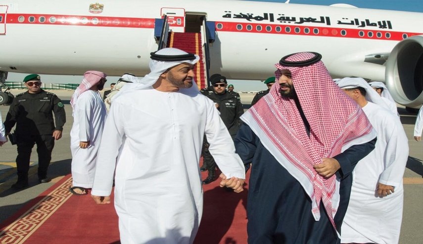  يني شفق: على بن سلمان وبن زايد التنحي فورا