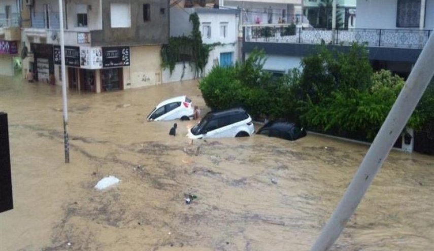 تونس: أمطار غزيرة وفيضانات توقع خمسة قتلى على الأقل 

