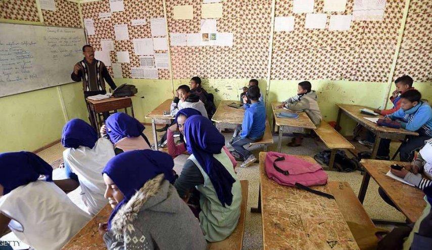الجزائر.. السجن لمعلمة تسببت لتلميذتها بـ
