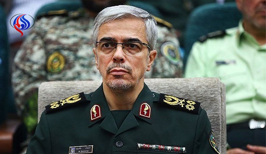 اللواء باقري يزور آذربيجان قريبا بدعوة من وزير دفاعها
