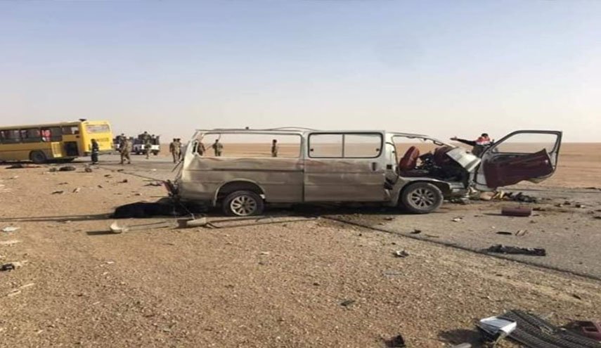 مصرع واصابة 19 زائرا إيرانيا وسائق عراقي بحادث سير في واسط