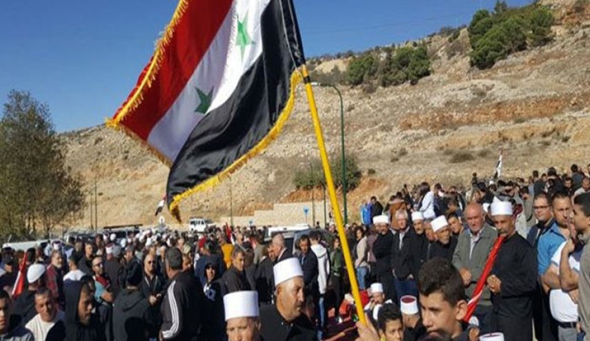 بالصور.. مظاهرات أهالي الجولان السوري المحتل رفضا لانتخابات تهويده