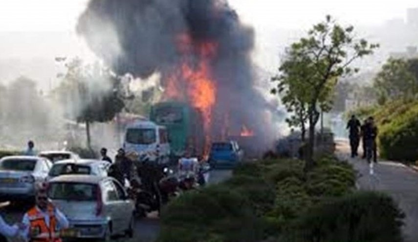 اصابة 4 مدنيين بانفجار عبوة داخل سيارة شرقي بغداد