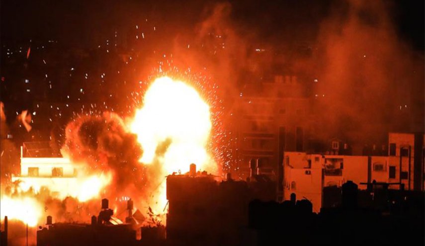 في لهيب الإعتداء.. غزة الجريحة تنزف من جديد