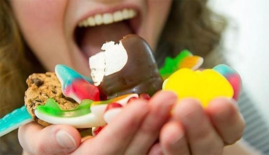 لماذا نشعر بالجوع أوقات الفراغ والملل؟ دراسة حديثة تكشف السبب