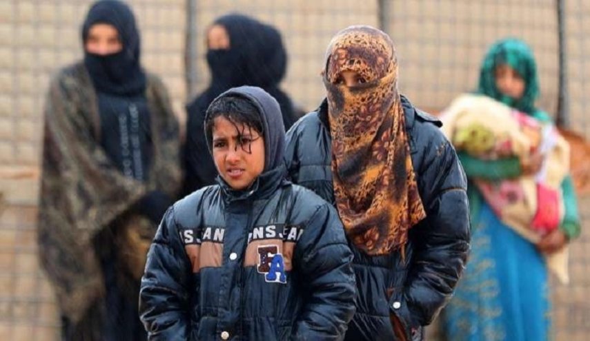 الدفاع الروسية تتهم المسلحين بابتزاز نازحي مخيم الركبان