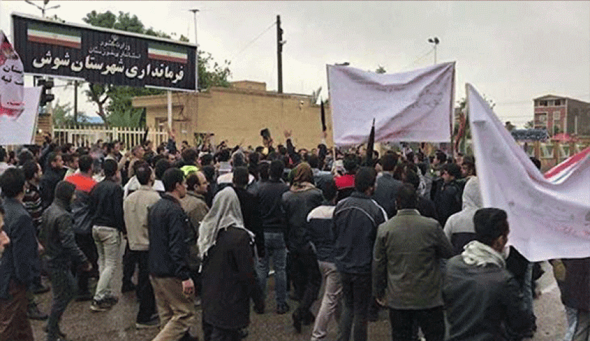 محافظ خوزستان : اعتقال 4 اشخاص خلال الاحتجاجات جنوب غربي البلاد