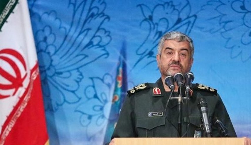 اللواء جعفري: قوة أميركا وهيمنتها ماضية الى الزوال